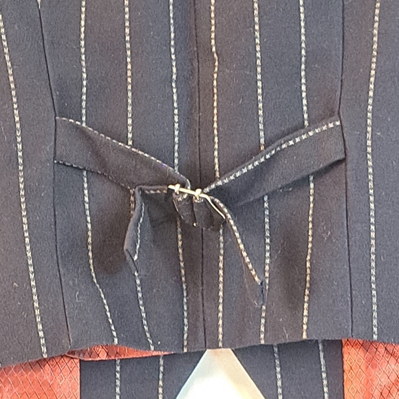 Yuan Lu Little Boy's Pin Striped Vest - Tuxedo Vest Design Size 3 - Picture 5 of 12